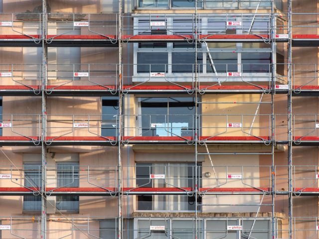Comprendre les coûts et aides pour le ravalement de façade en 2026