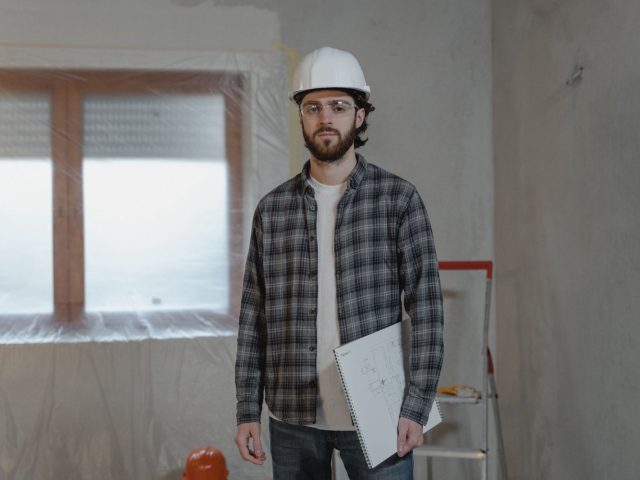 Rénover avant de relouer : par où un bailleur doit commencer
